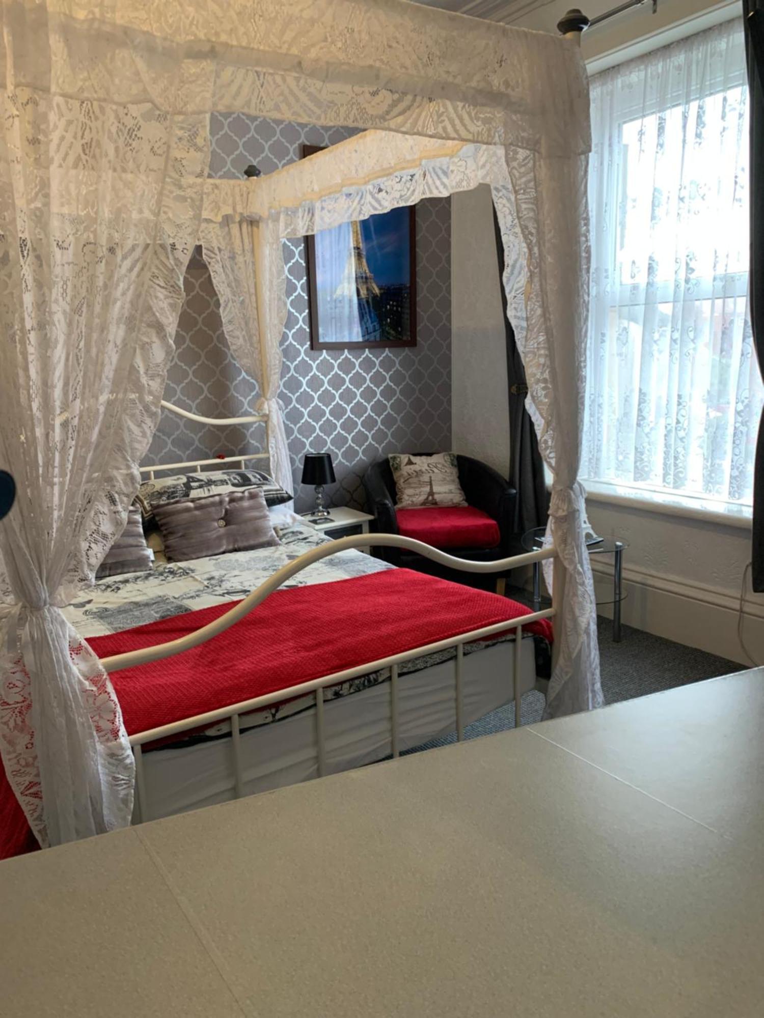 Hornby Villa- 4Star B&B-Couples & Families Only Blackpool Exterior photo