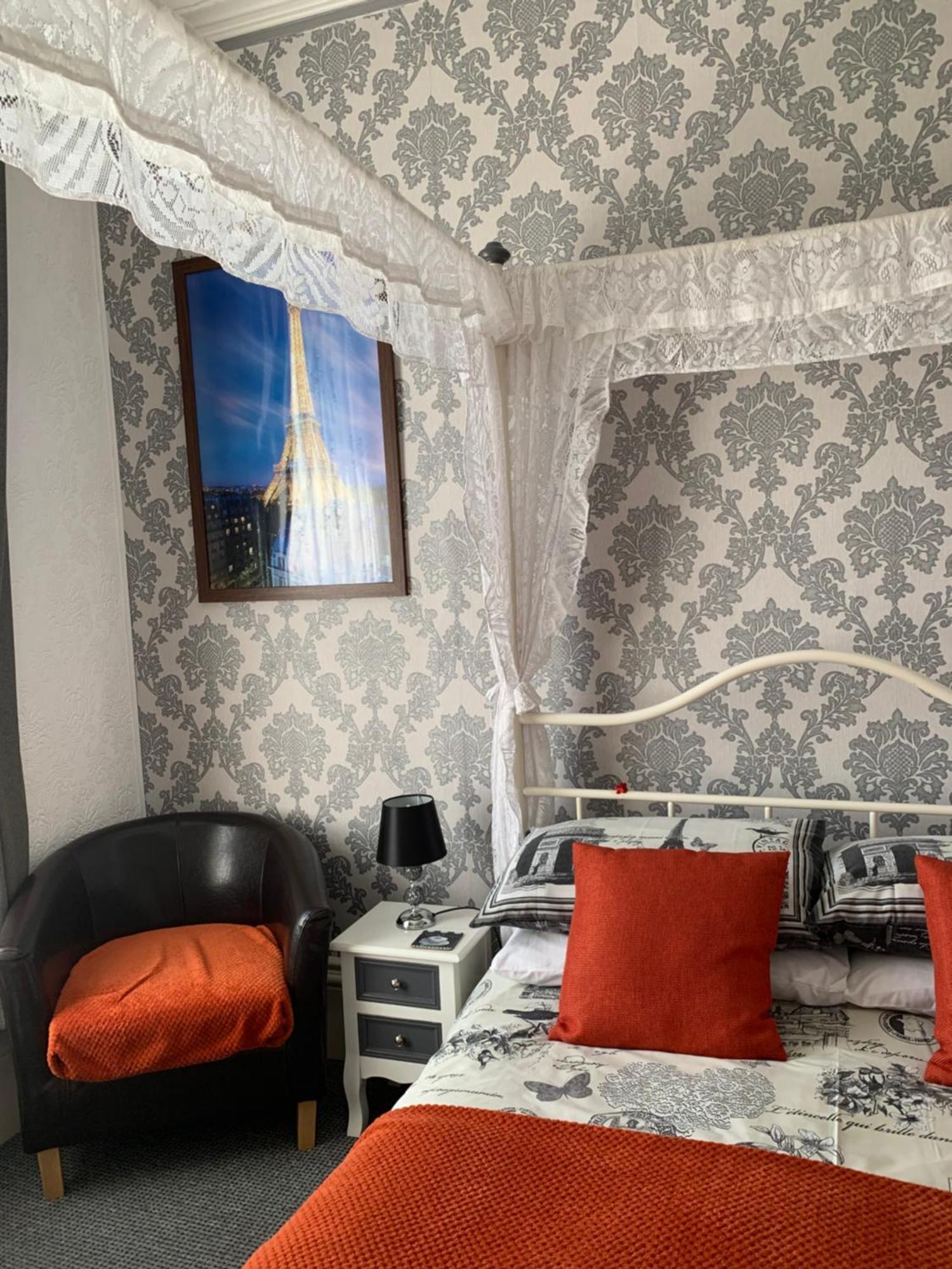 Hornby Villa- 4Star B&B-Couples & Families Only Blackpool Exterior photo
