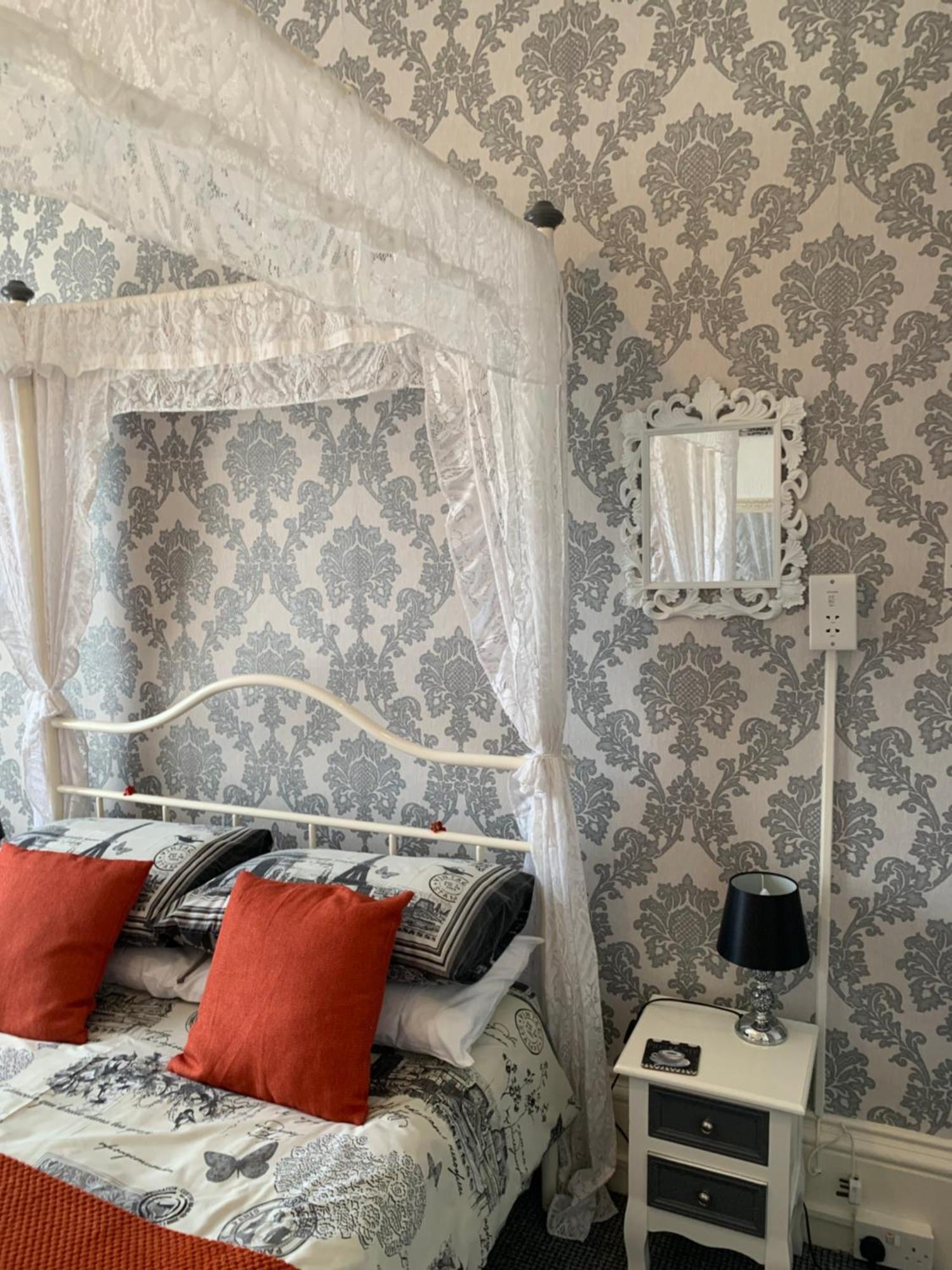 Hornby Villa- 4Star B&B-Couples & Families Only Blackpool Exterior photo