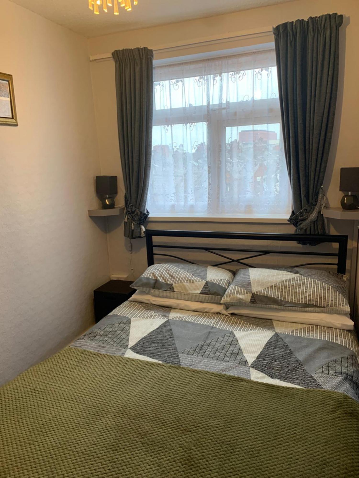 Hornby Villa- 4Star B&B-Couples & Families Only Blackpool Room photo