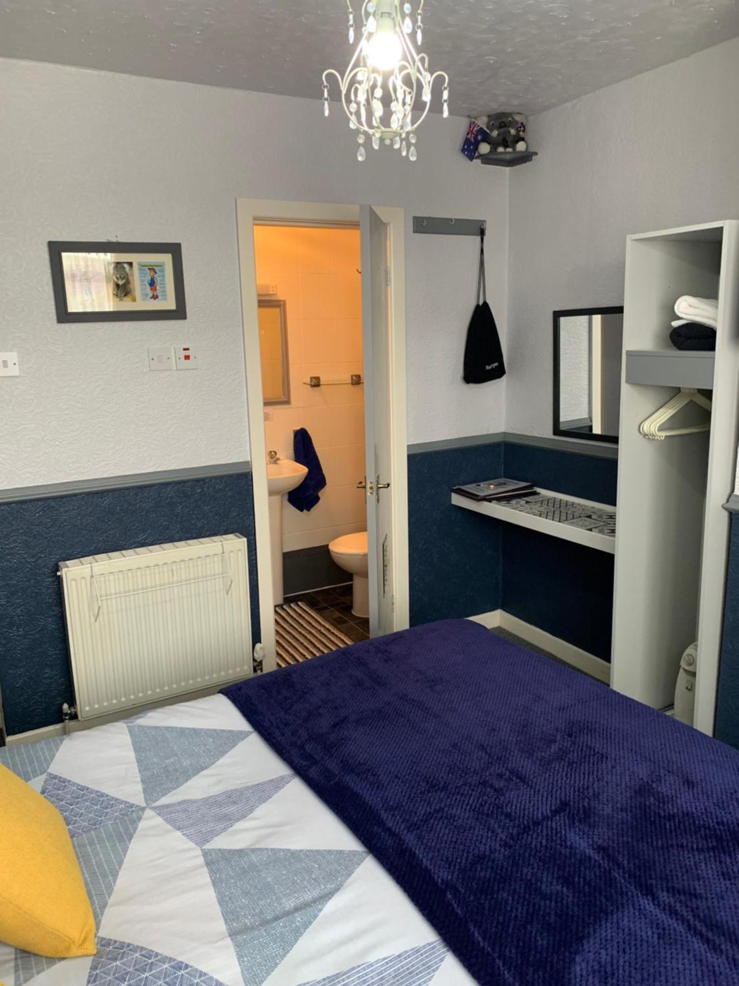 Hornby Villa- 4Star B&B-Couples & Families Only Blackpool Room photo