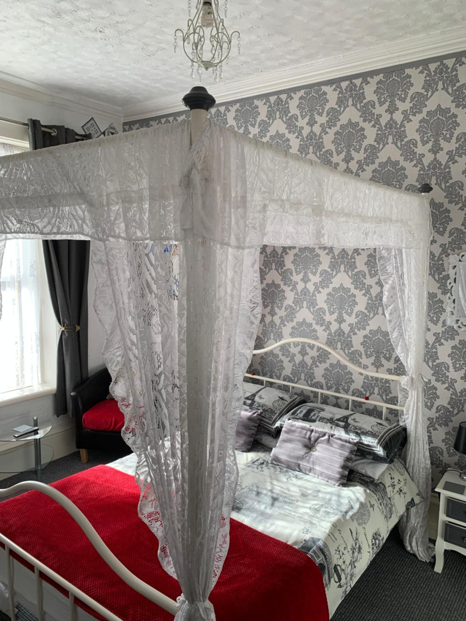 Hornby Villa- 4Star B&B-Couples & Families Only Blackpool Room photo