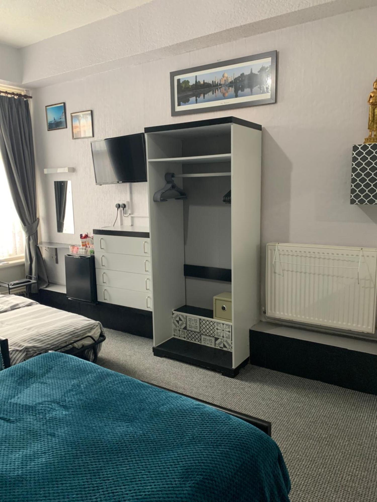 Hornby Villa- 4Star B&B-Couples & Families Only Blackpool Room photo